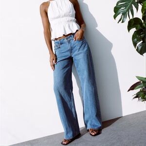 Abercrombie & Fitch: 28 Long, Curve Love Low Rise Ultra Loose Jean